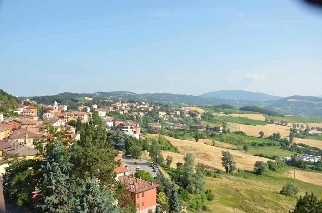 Hotel Pineta Loiano Екстер'єр фото